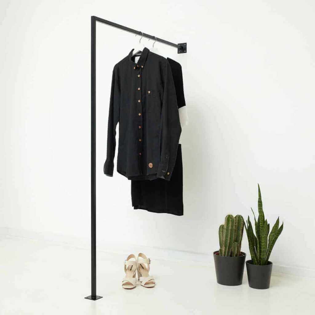 Kleiderstange Industrial Style Garderobe Ladeneinrichtung Metall geschweisst schwarz pulverbeschichtet